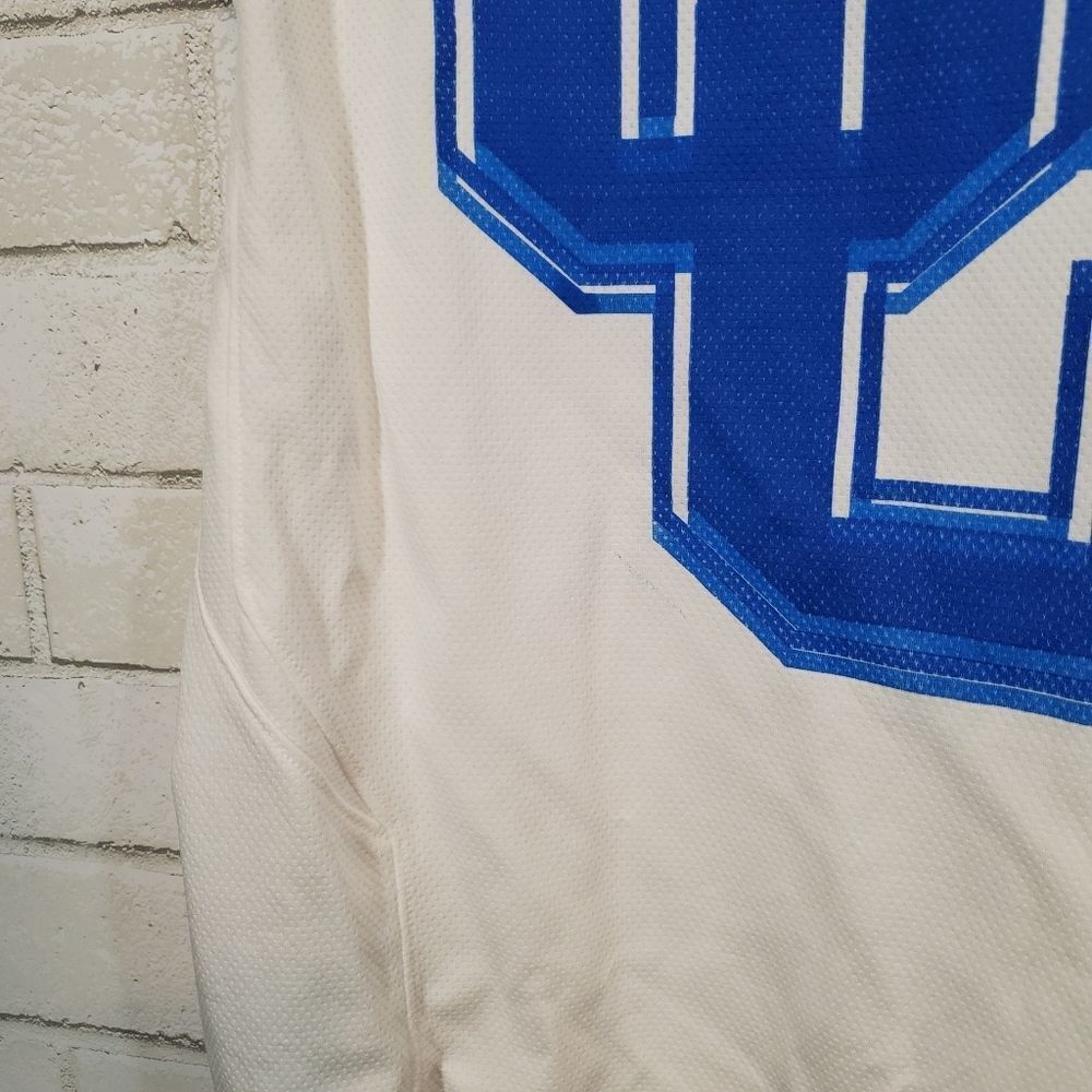 Under Armour tank top - Picture 4 of 10
